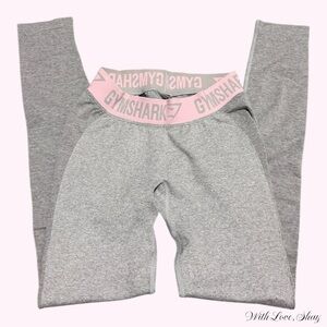 Gymshark Flex Light Gray and Pink Leggings EUC